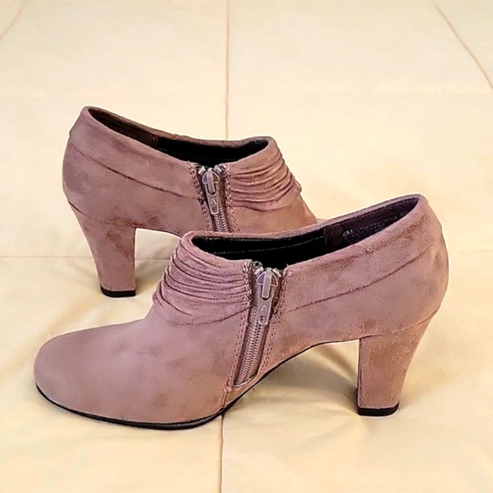 Aerosoles shootie